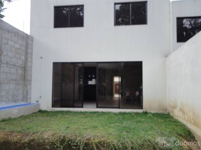 AMPLIA CASA DE 3 NIVELES COMPLETISIMA - Image 5