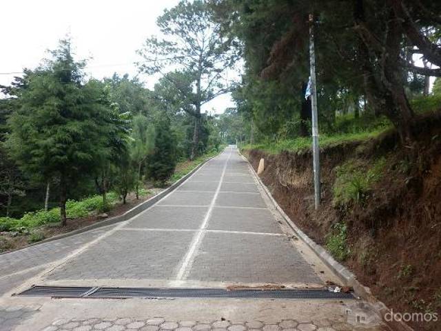 SE VENDE TERRENO - Image 1