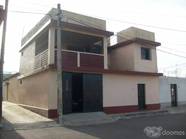 VENDO BONITA CASA EN COL. EL MILAGRO - Image 1
