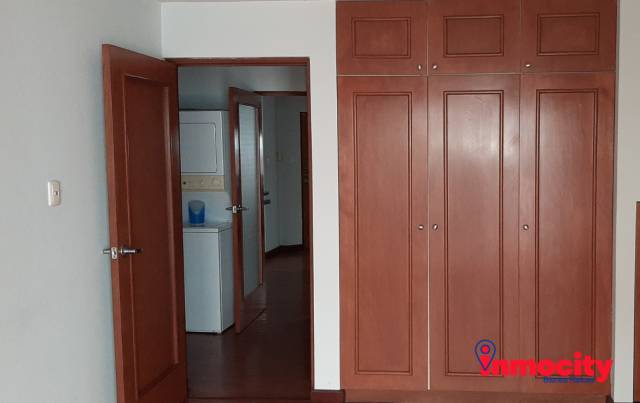 Apartamento en Alquiler en Zona 13 Aurora 2 - Image 4