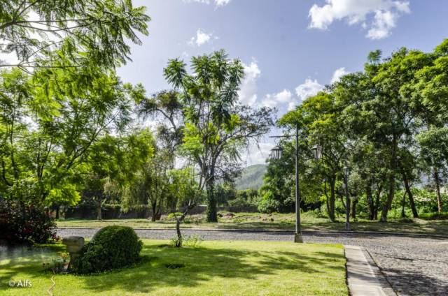 CityMax Antigua vende casa dentro de residencial de Ciudad Vieja - Miniatura 3
