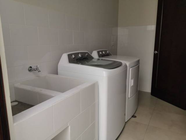 Casa nueva en venta zona 1 - Miniatura 4
