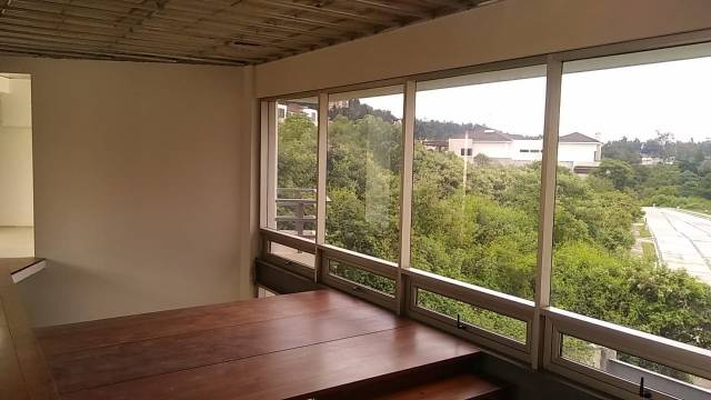 Se vende amplia casa en Exclusivo condomini en zona 16 - Miniatura 3
