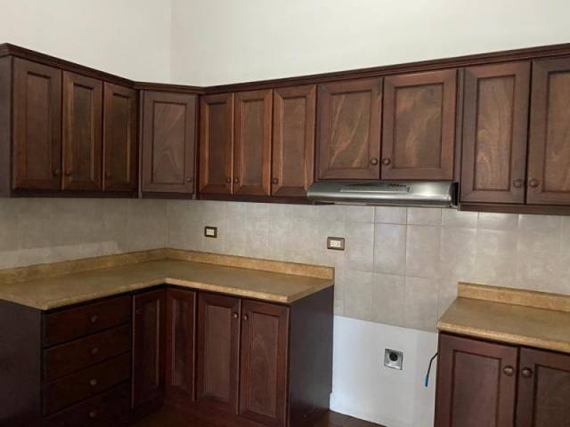 CityMax Antigua renta casa en residencial de Jocotenango - Miniatura 3