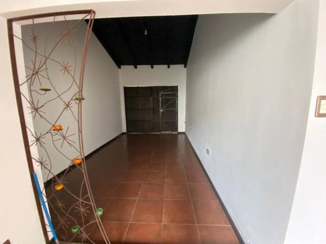 CityMax Antigua renta casa en residencial de Jocotenango - Miniatura 4