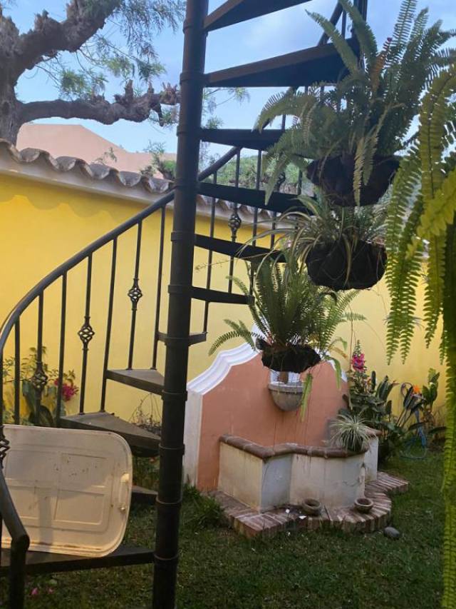 CityMax Antigua vende casa en residencial de jocotenango - Miniatura 4