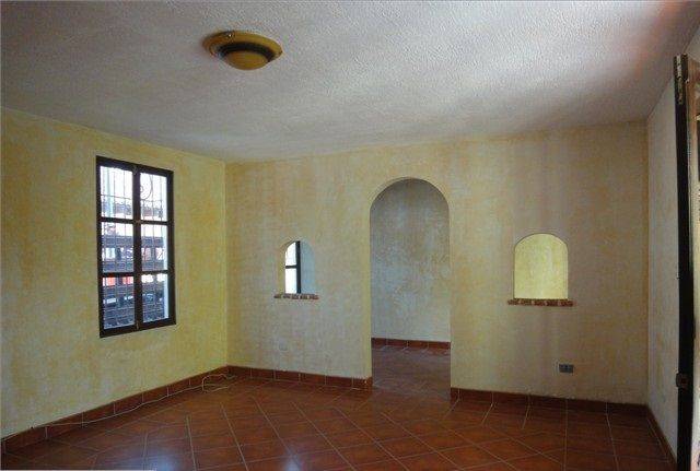 CITYMAX ANTIGUA! RENTA CASA EN GRAVILEAS!! - Image 4