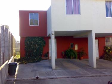 Comprar Casa Mixco ZONA 10 - Image 1