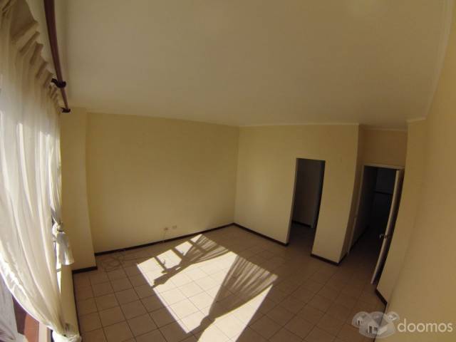 ALQUILO: Penthouse en Santorini zona 14 - Miniatura 6