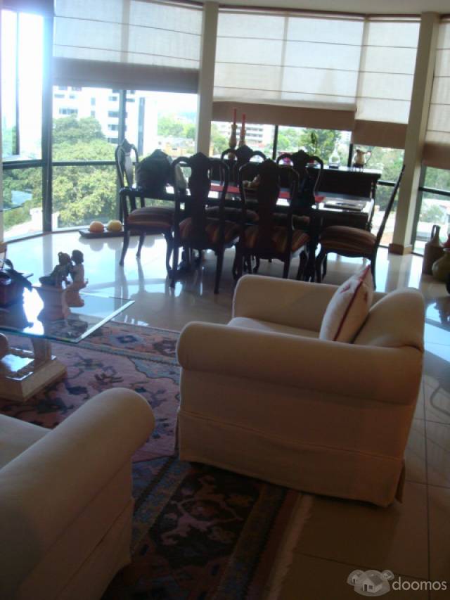 APARTAMENTO ZONA 15 - Image 2