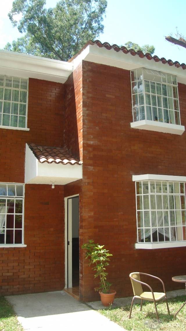 Residencial "Valle de San Alfonso" - Image 1