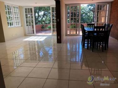 Alquiler Apartamento Zona 15, amueblado incluye internet - Image 1