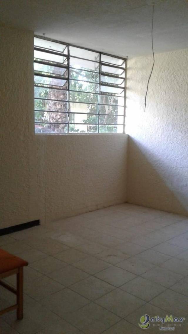 Alquiler local comercial / oficinas ZONA 15 - Image 3