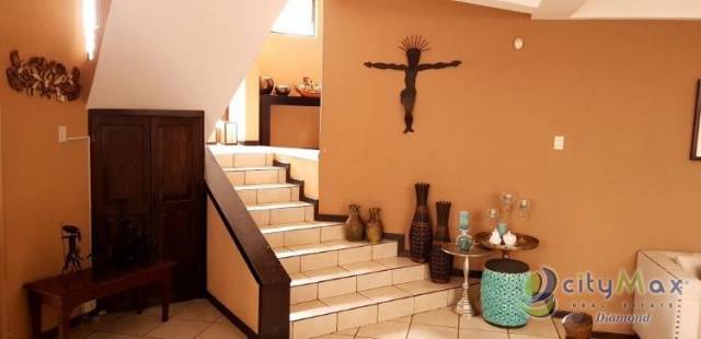 Venta Casa Zona 16 Condominio La Montaña, linda vista - Image 4