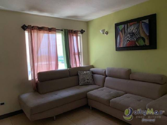 Venta Casa San Cristóbal, excelente precio y ubicación - Image 2