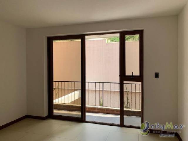 Alquiler Apartamento zona 16 - Image 4