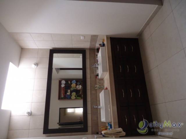 Venta Casa en Exclusivo Sector EL NARANJO - Miniatura 3