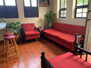 Rento apartamento amueblado de 2 habitaciones Antigua Guatemala céntrico
