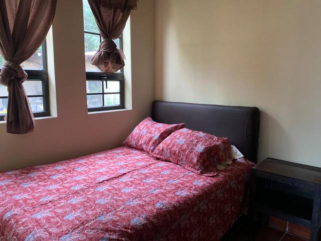 Rento apartamento amueblado de 2 habitaciones Antigua Guatemala céntrico - Image 3