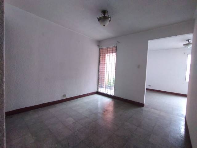 VENDO APARTAMENTO EN RESIDENCIALES DEL SUR ZONA 12 GUATEMALA - Miniatura 4