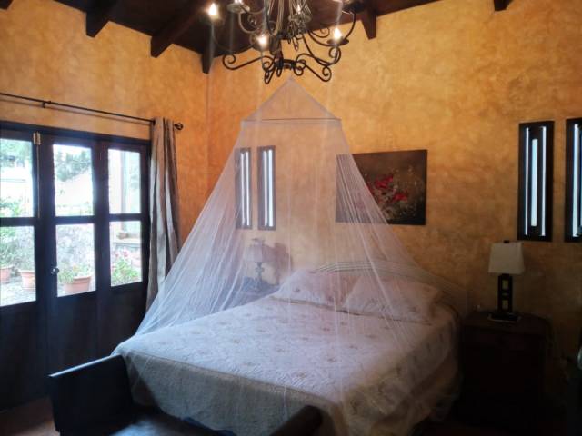 VENDO PRECIOSA CASA DE CONDOMINIO EN CIUDAD VIEJA SACATEPÉQUEZ - Image 3