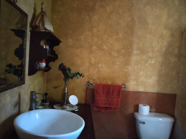 VENDO PRECIOSA CASA DE CONDOMINIO EN CIUDAD VIEJA SACATEPÉQUEZ - Image 4