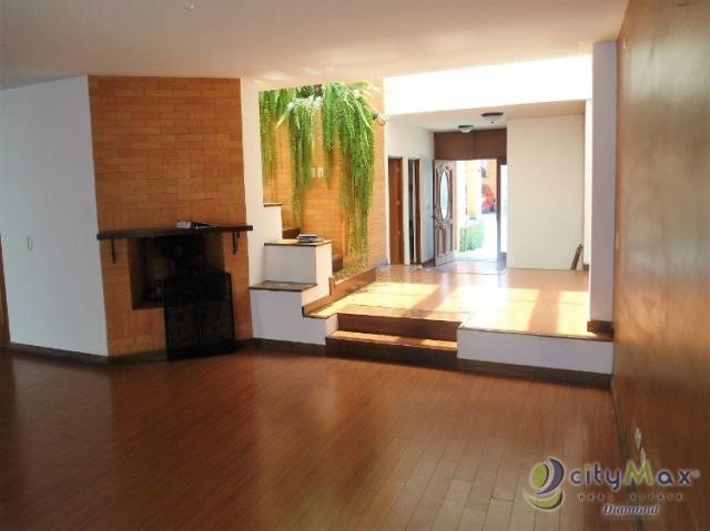 Lindísima casa en Renta en zona 16 de 3 habitaciones - Miniatura 2