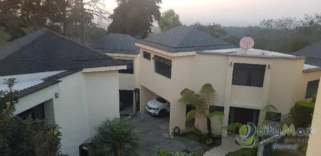 Venta Casa dentro de Condominio La Montaña zona 16 - Image 5