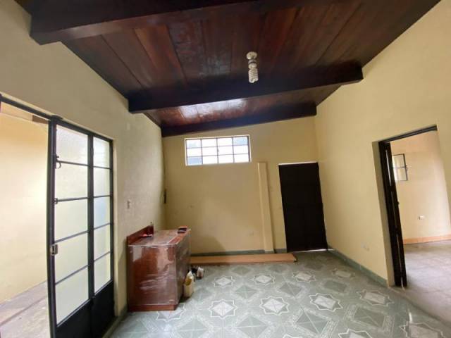 CityMax Antigua renta casa con uso comercial en Antigua Guatemala - Miniatura 4