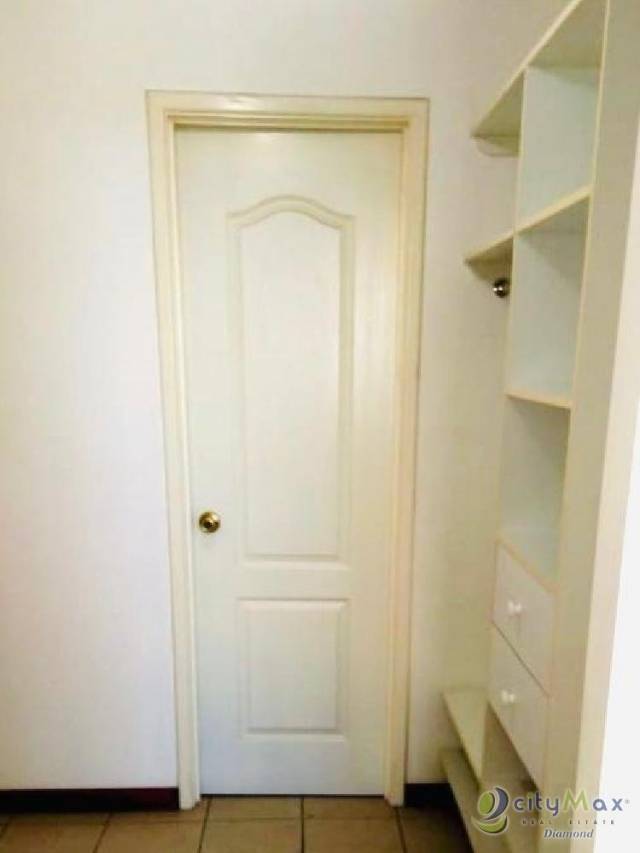 Alquiler Apartamento Amueblado en zona 14 - Miniatura 3