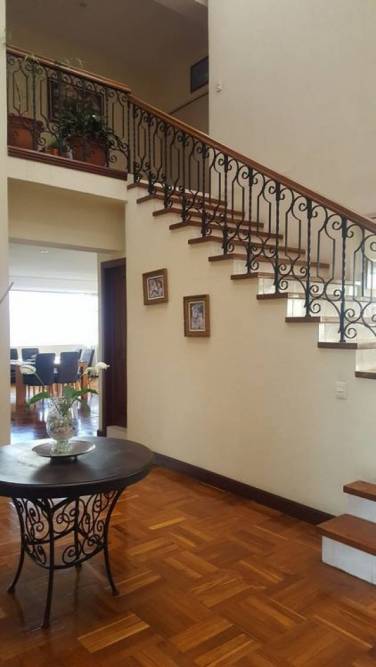 Apartamento Ph En Venta Zona 14 Ciudad De Guatemala - Image 1