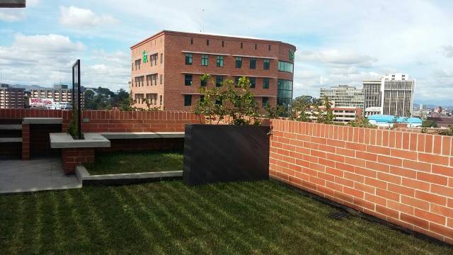 Apartamento en renta zona 4 - Image 3