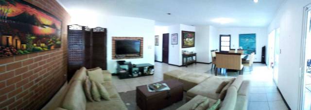 Excelente Precio Venta- Casa en zona 16 - Image 5