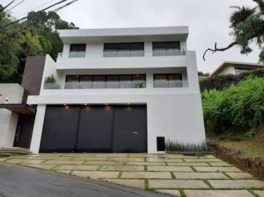 Casa en Venta Santa Catarina Pinula - Image 1