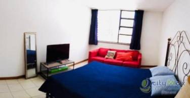 Renta Apartamento zona 14 - Image 1