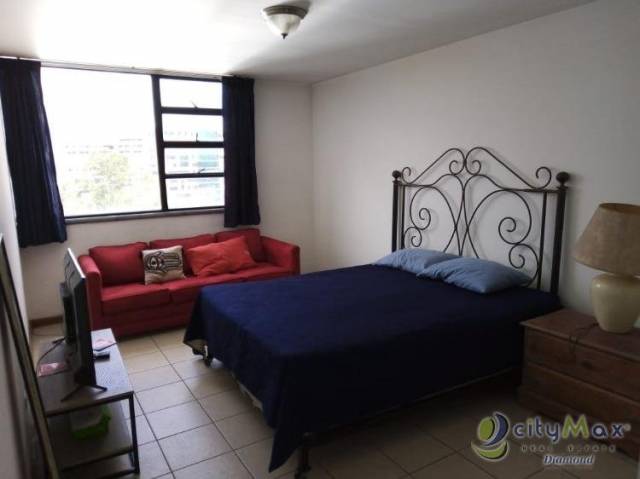 Renta Apartamento zona 14 - Image 2