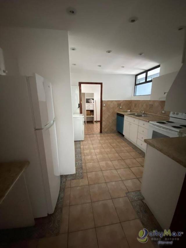 Renta Apartamento zona 14 cercano a Avenida Las Amèricas - Miniatura 6