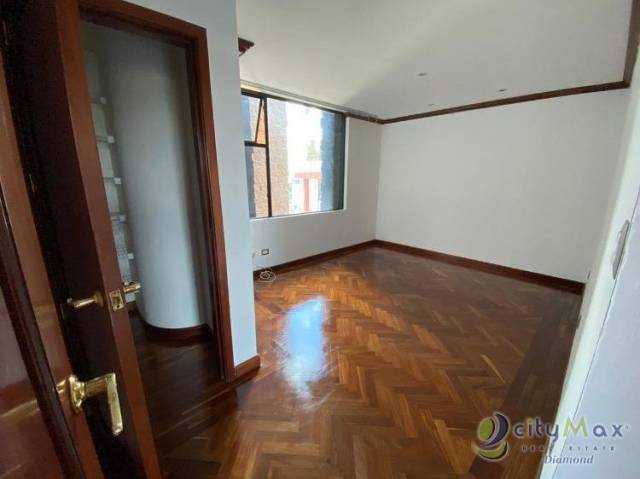Renta Apartamento en zona 14 - Miniatura 6