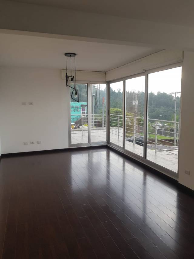 Alquiler Apartamento zona 16 - Image 3