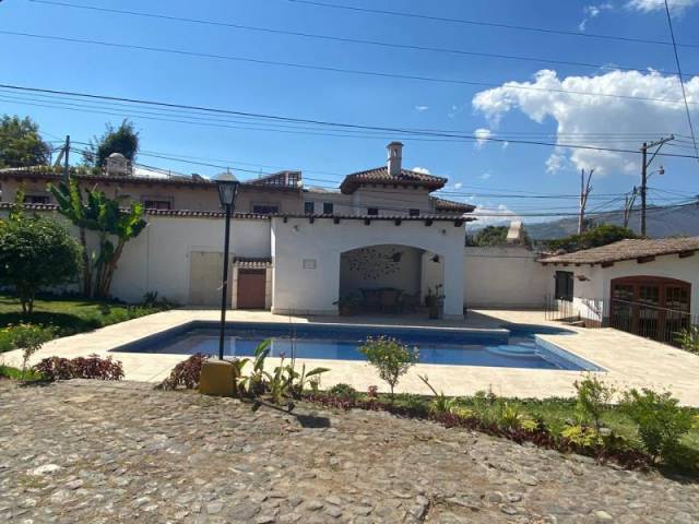 CityMax Antigua vende casa residencial en San Pedro Las Huertas - Miniatura 6