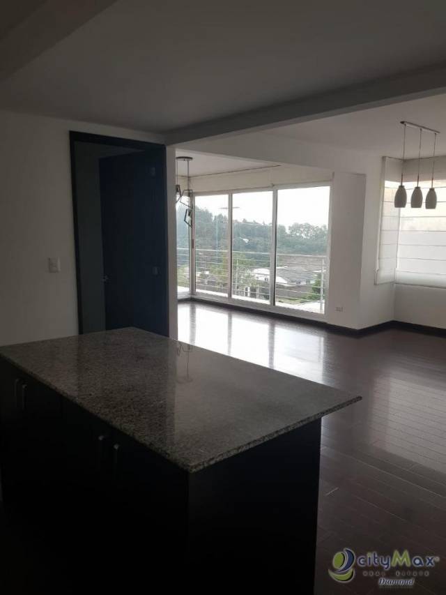 Renta Lindo apartamento zona 16 cercano a Plaza Cascata - Image 3