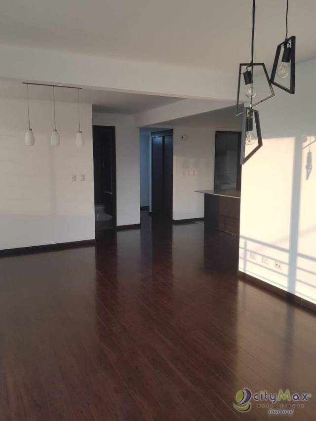 Renta Lindo apartamento zona 16 cercano a Plaza Cascata - Image 4
