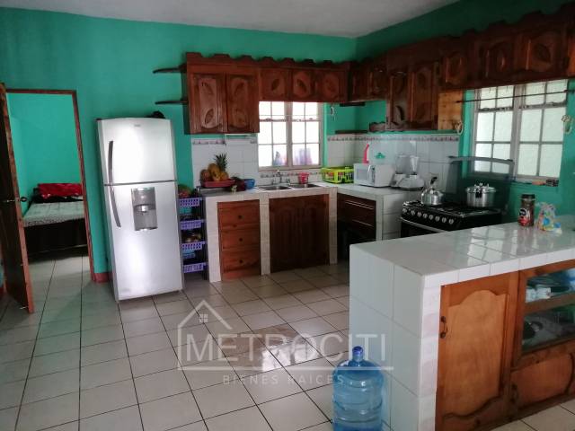 Amplia casa en venta en San Lucas, Sacatepéquez - Image 4
