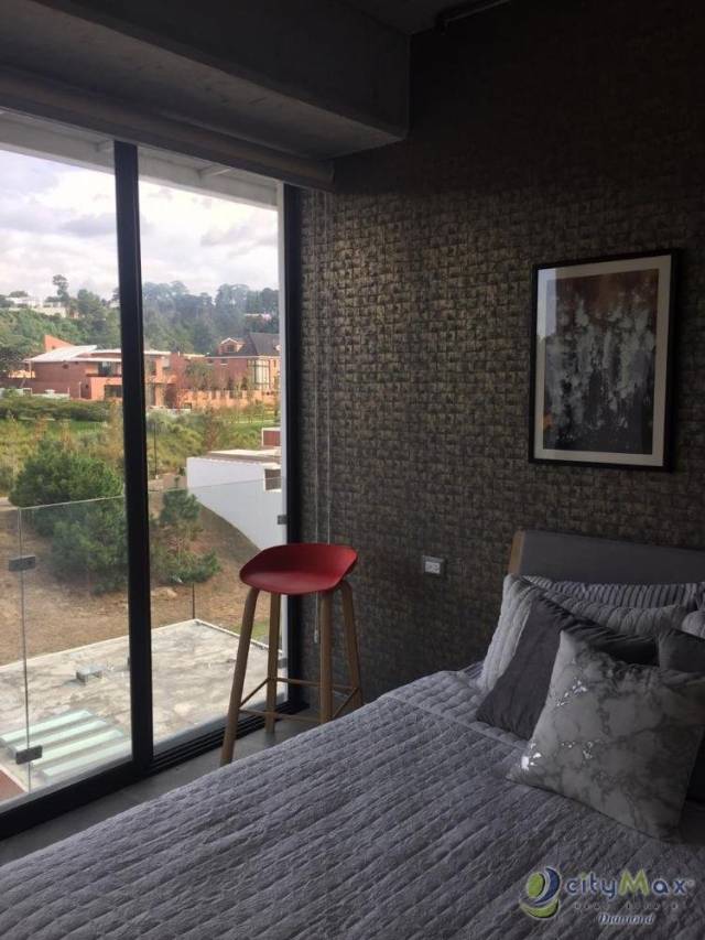 Renta Apartamento en zona 16 completamente amueblado - Image 1