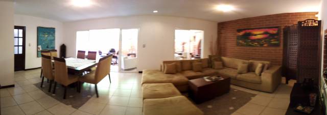 Excelente Precio de casa en venta zona 16 - Image 2