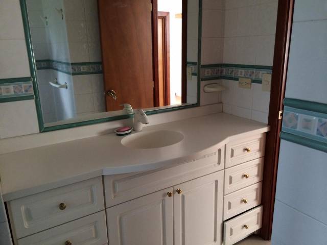 Casa en renta zona 16 en condominio - Image 4