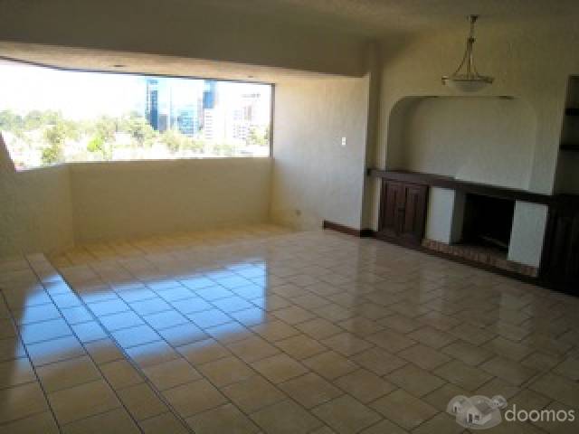 Vendo apartamento en zona 14, excelente ubicación - Miniatura 2