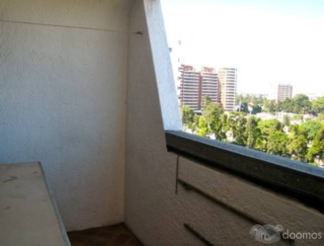 Vendo apartamento en zona 14, excelente ubicación - Miniatura 4