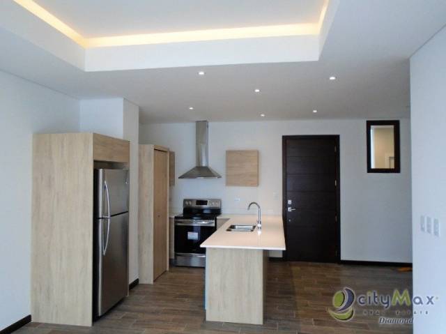 Alquiler apartamento en Lirios de Cayalá zona 16 - Image 4