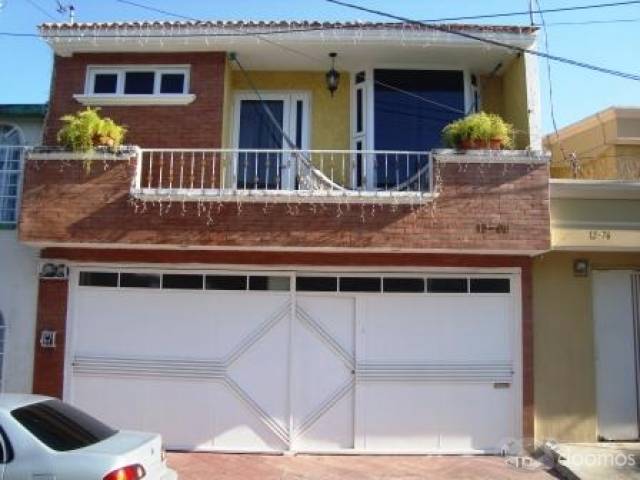 Hermosa casa en Zona 17 - Image 5